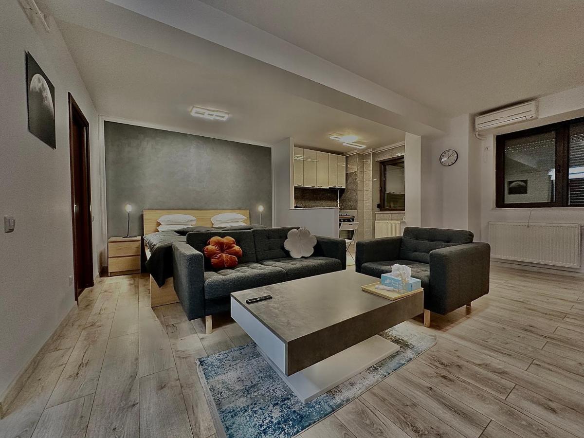 Shiro Daire Bükreş Dış mekan fotoğraf